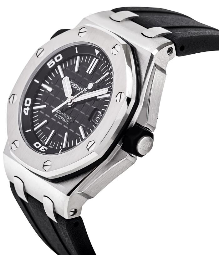 Novel Audemars Piguet knock-offs are excellent in water resistance.